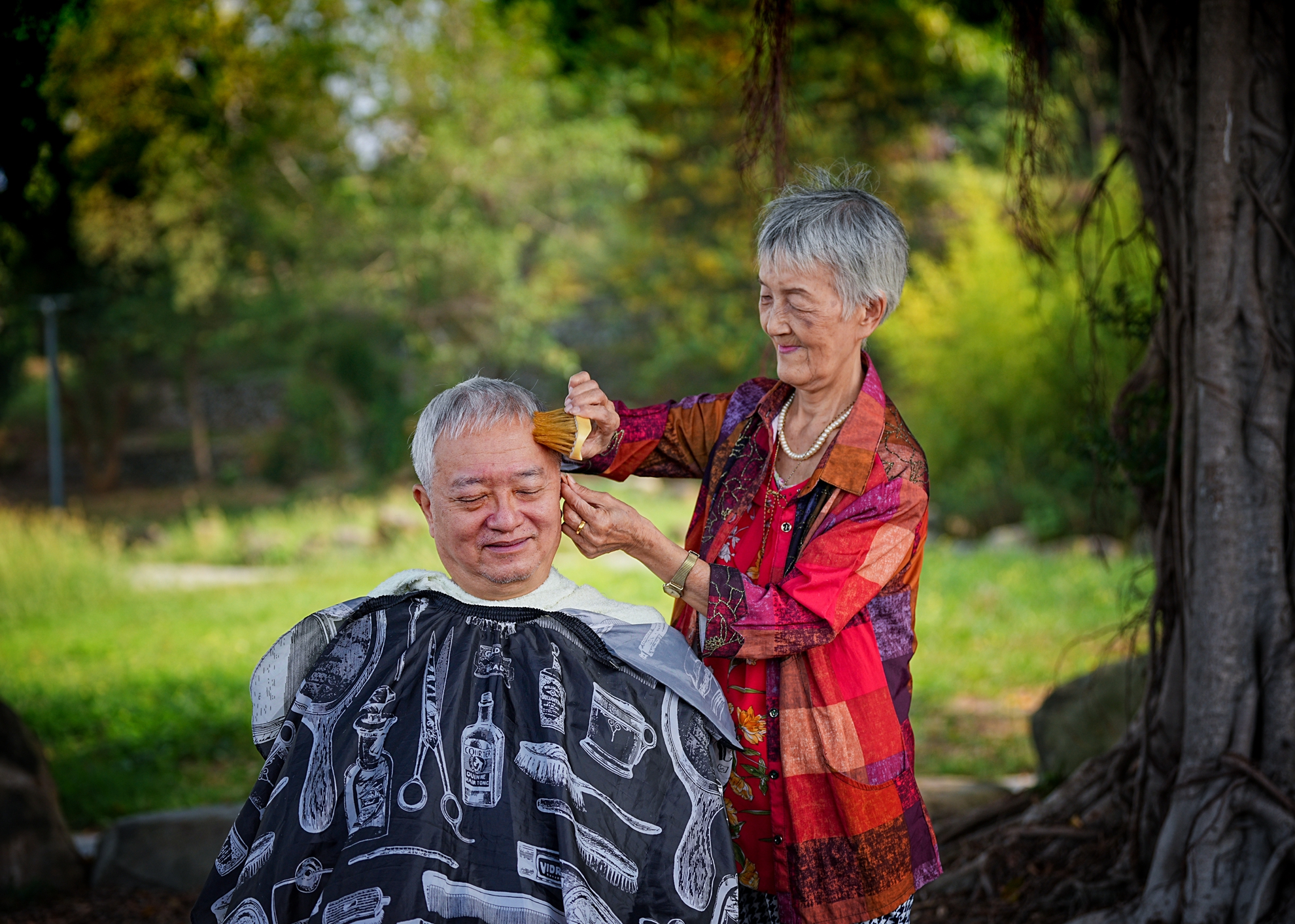 銅牌 張坤柏 阿嬤理髮三
